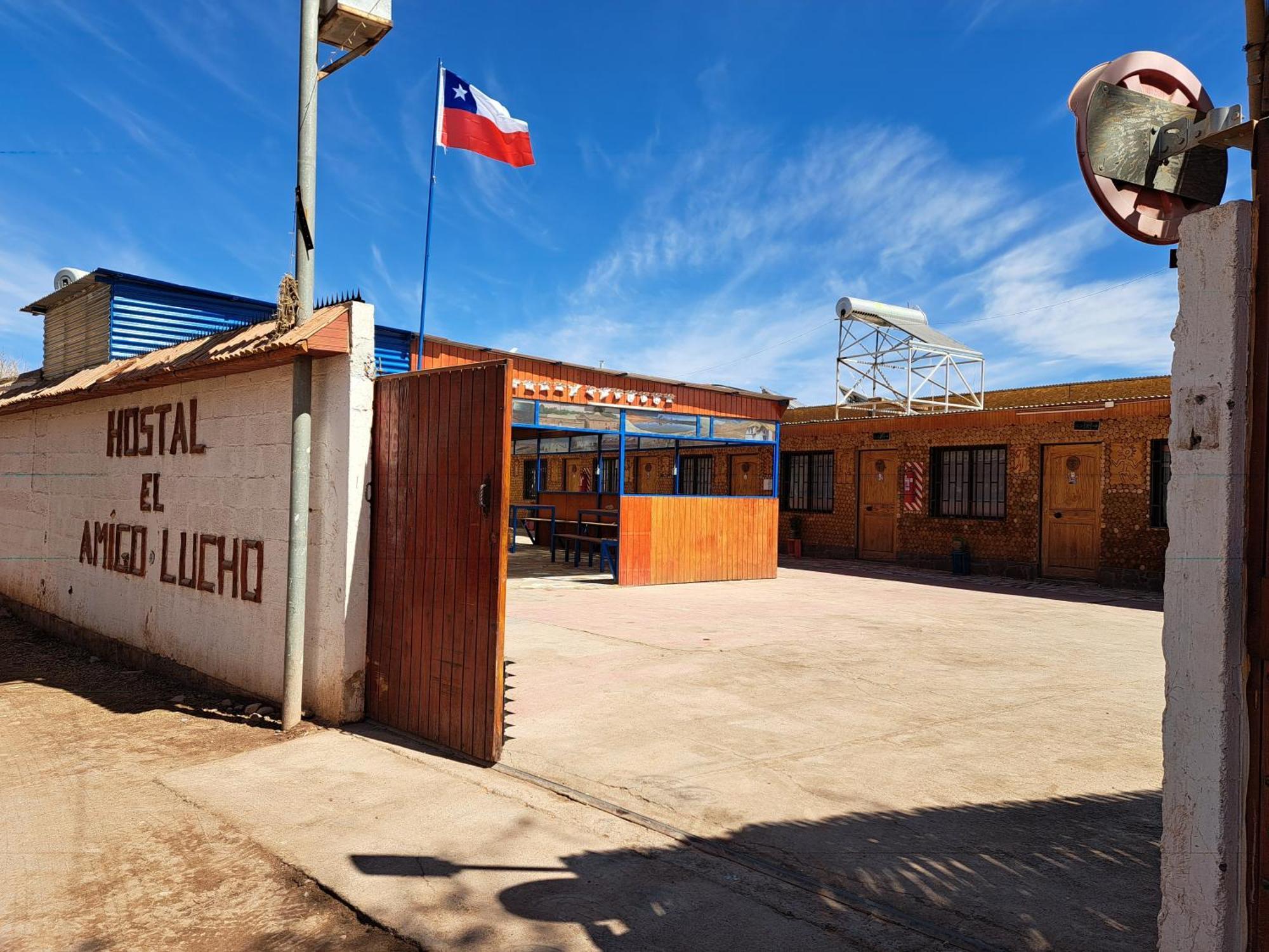 Hostal El Amigo Lucho San Pedro de Atacama Exterior photo